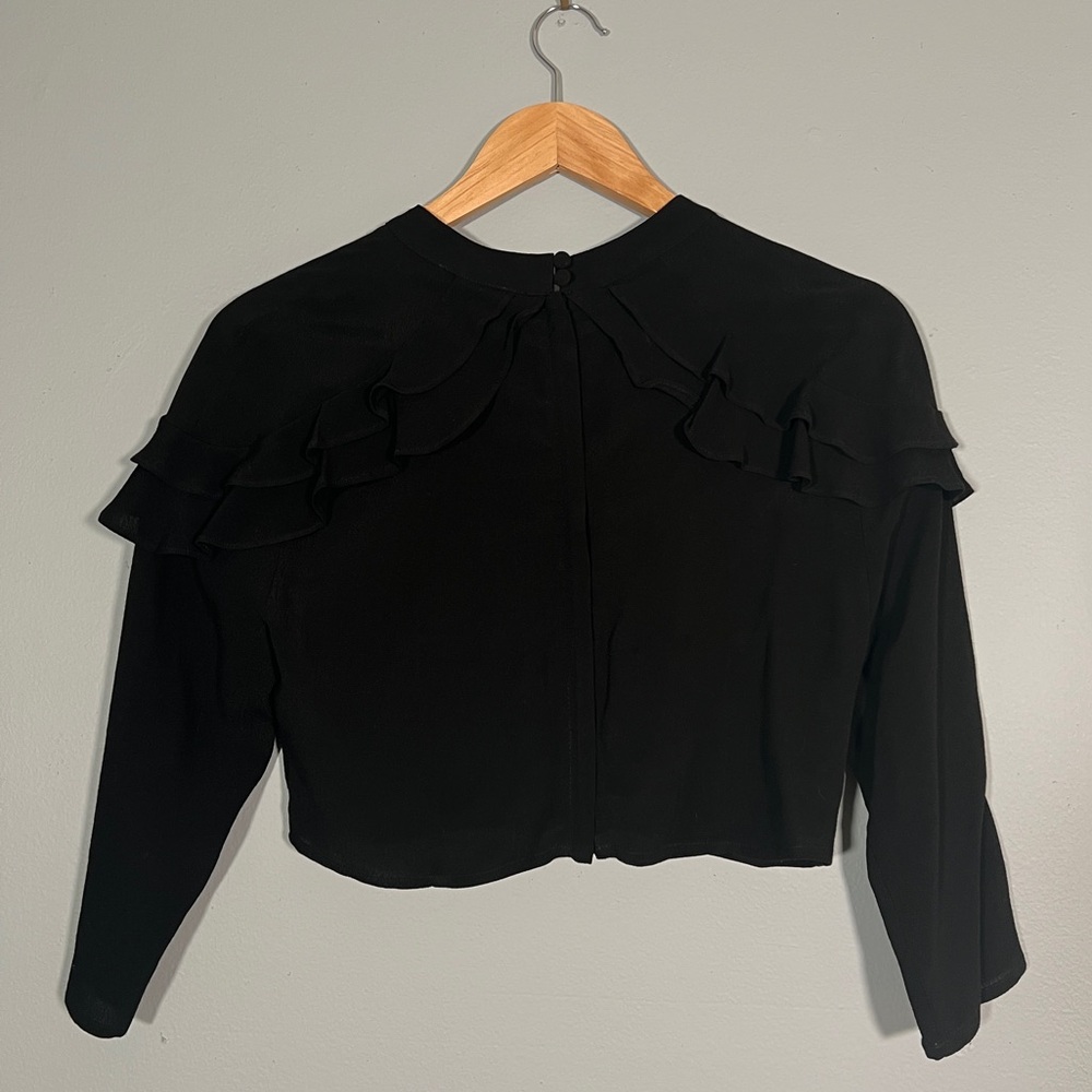 Revolve Poppy Ruffle Cropped Elbow Sleeve Blouse - Picture 3 of 12